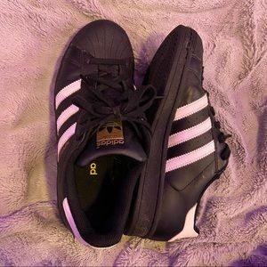 BLACK SUPERSTAR ADIDAS